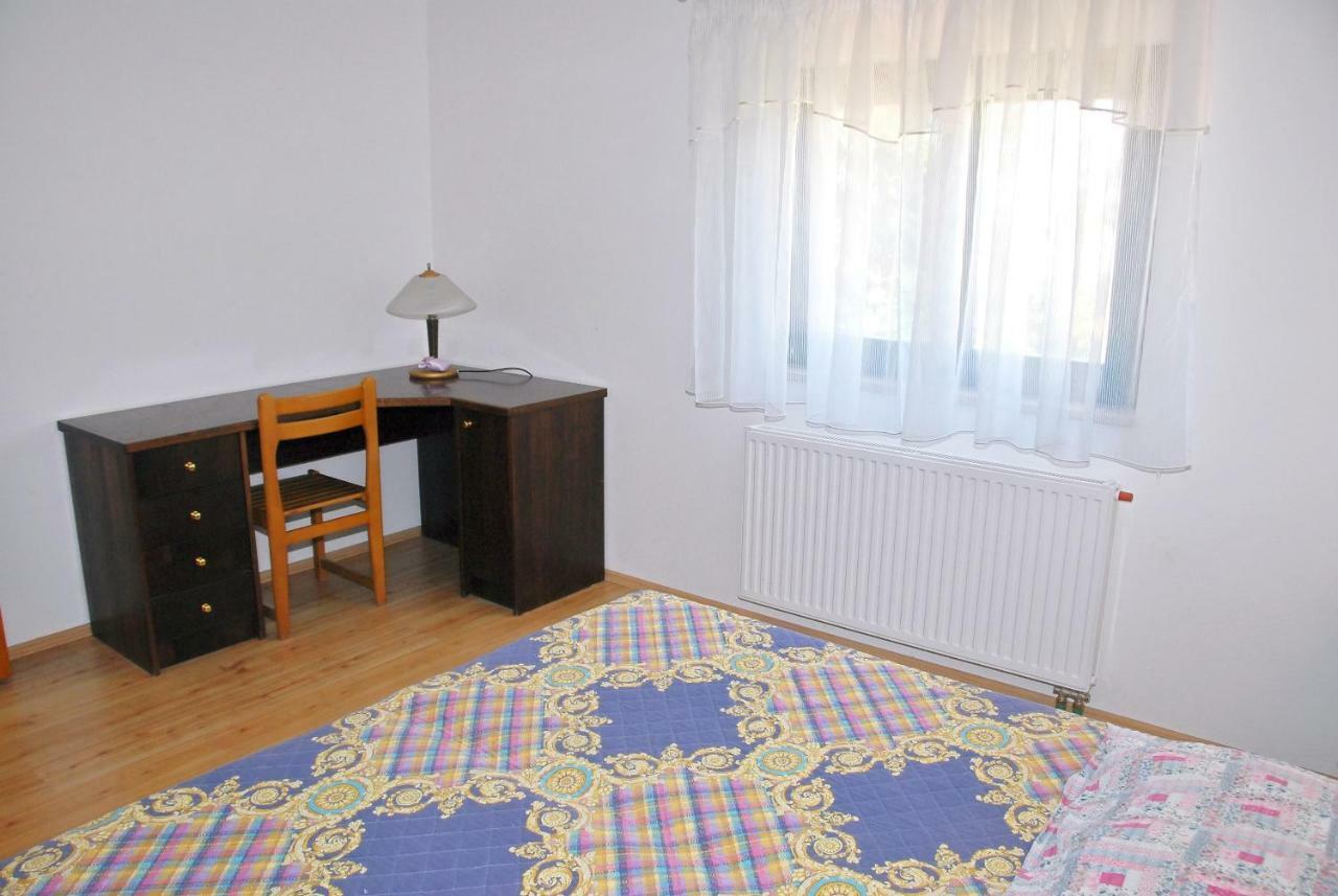 Apartmani Bauk โปเรช ภายนอก รูปภาพ