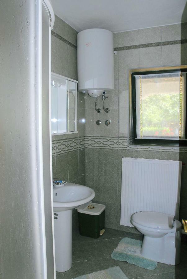 Apartmani Bauk โปเรช ภายนอก รูปภาพ